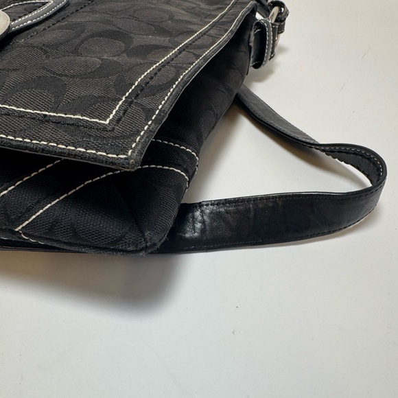 Coach Signature Shoulder Bag Crossbody Black Monogram Canvas & Leather #10082 - Picture 9 of 11